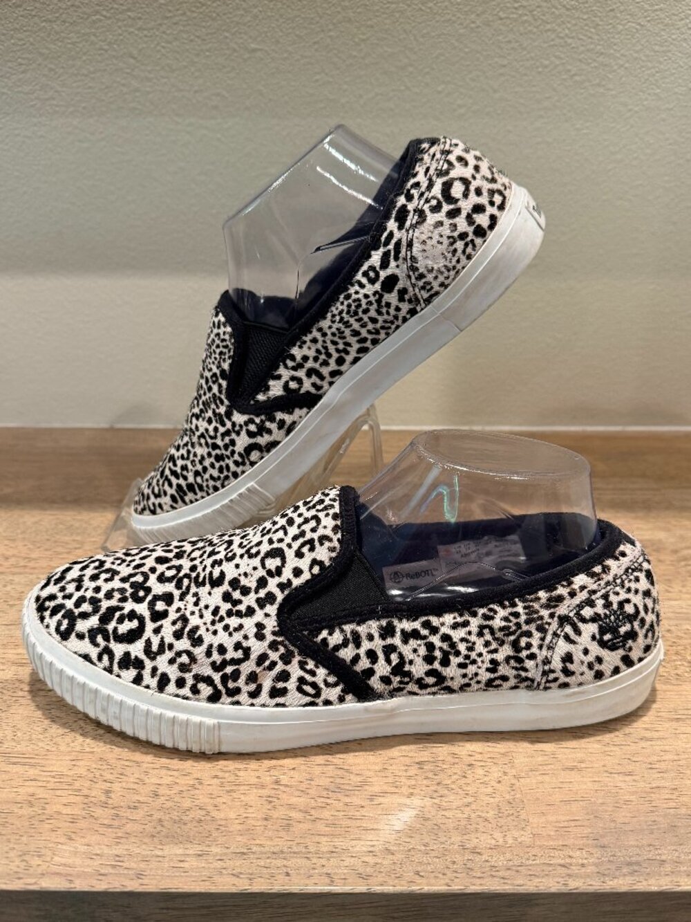 Timberland Leopard Animal Print Slip On Sneakers Women's Size 9.5
